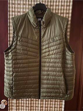 Duluth Trading Co Olive Green Quilted Packable Vest